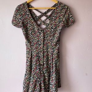 XS Crossed Back Floral print Romper